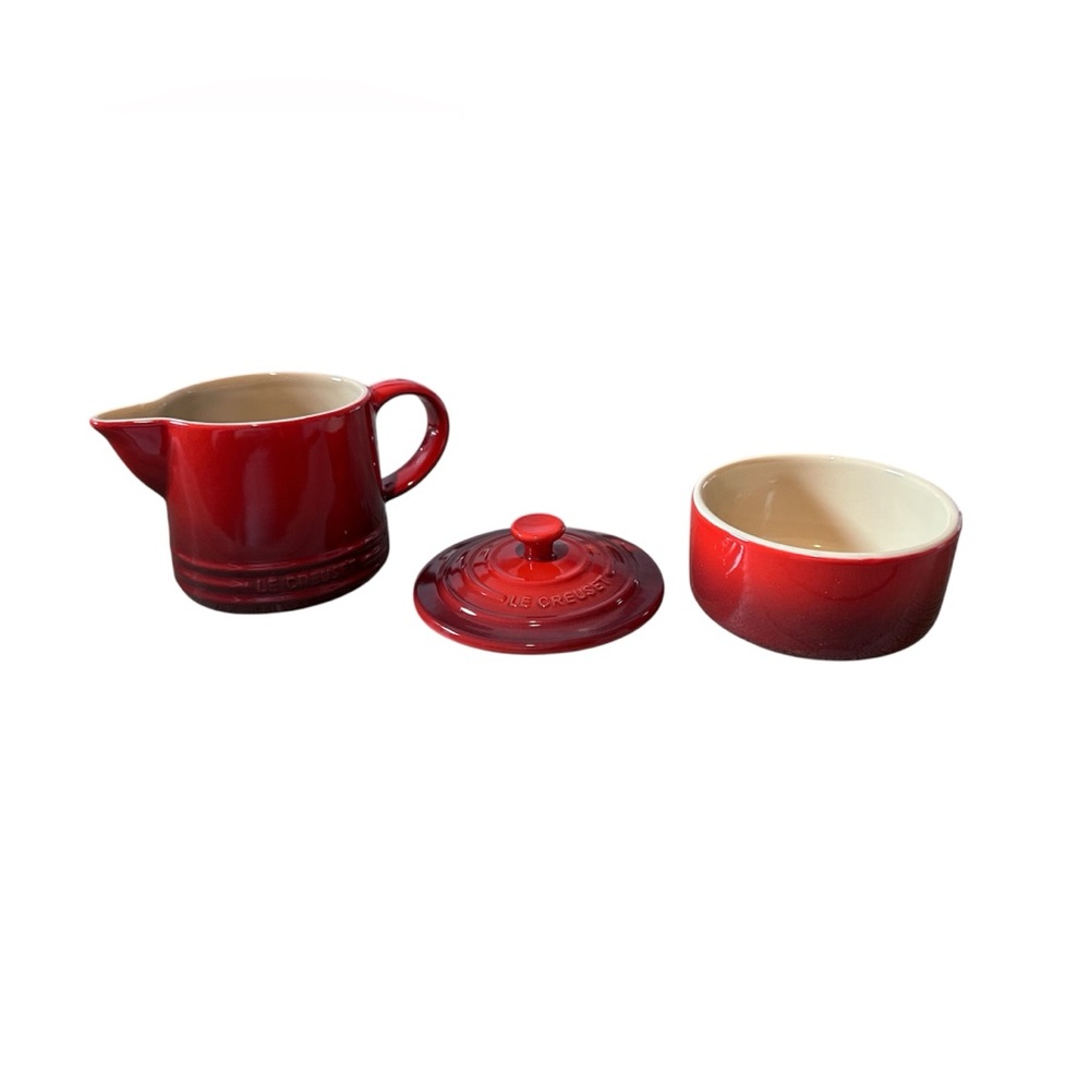 Le Creuset Signature Cream and Sugar Set (cerise) - Picture 8 of 12